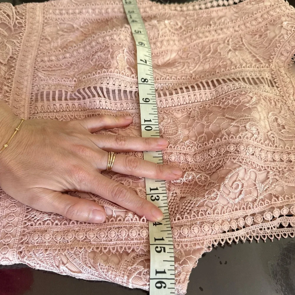 BCBGMaxAzria Blush Lace Maxi Dress Size 4